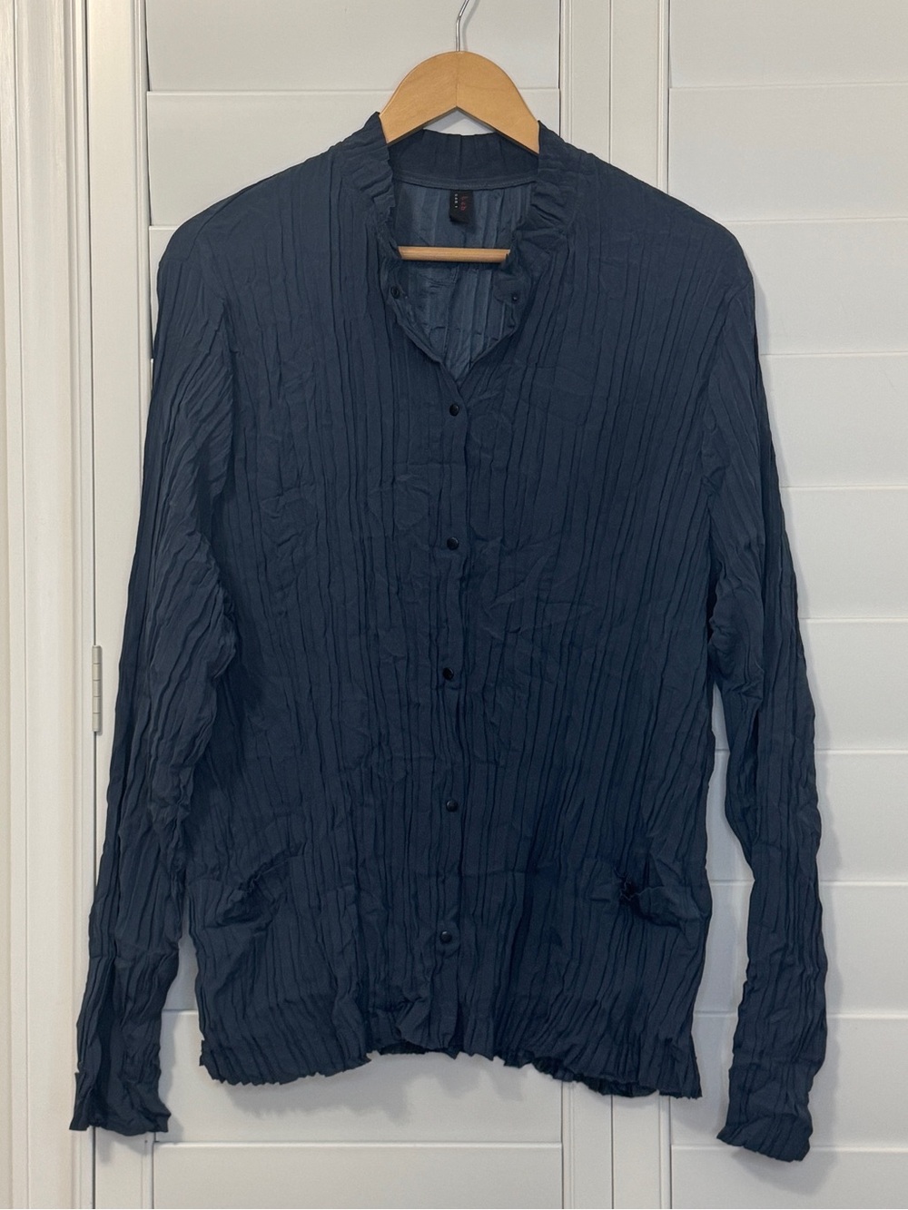 Babette SF Crinkle Snap Button Blouse